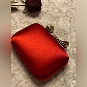 TALBOTS red purse.